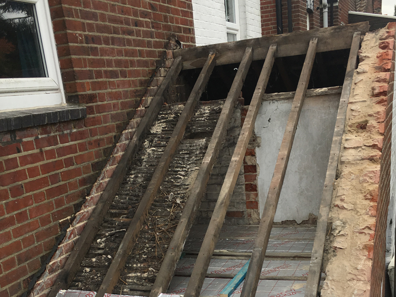 Re-roofing and roofing repairs